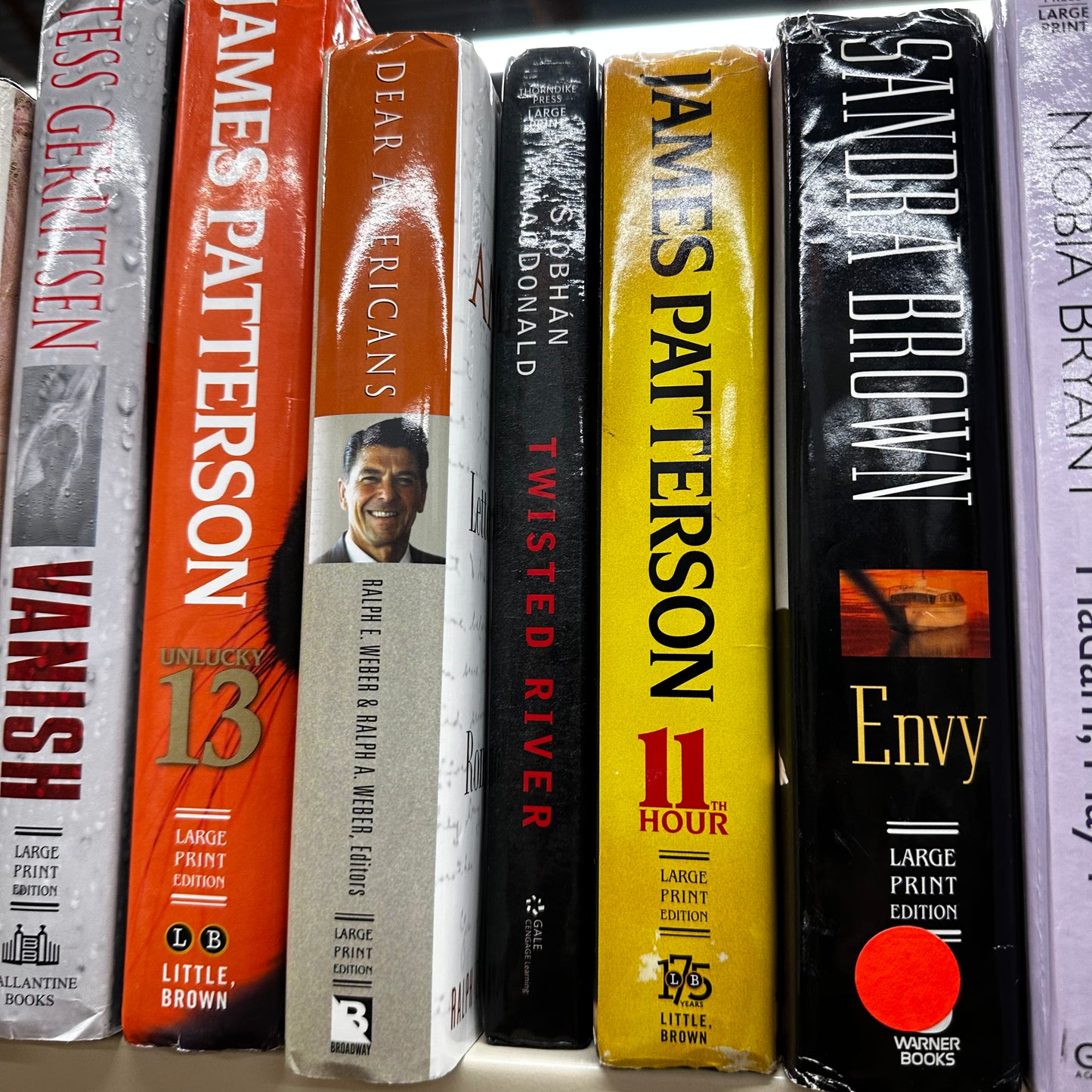 Large Print Bestsellers books - Hardcovers