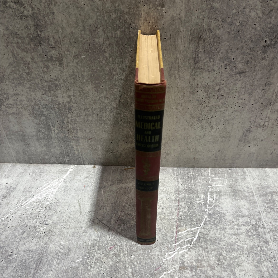 a modern medical and health library for the family book, by unknown, 1959 Hardcover image 4