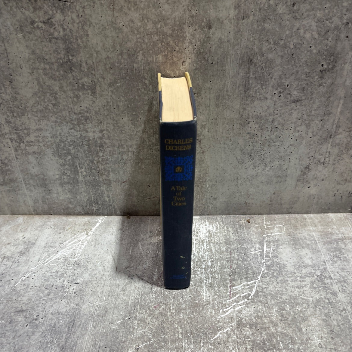 a tale of two cities book, by charles dickens, 1970 Hardcover image 4