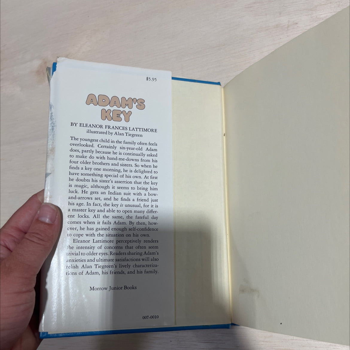 adam's key book, by eleanor frances lattimore, 1976 Hardcover image 4