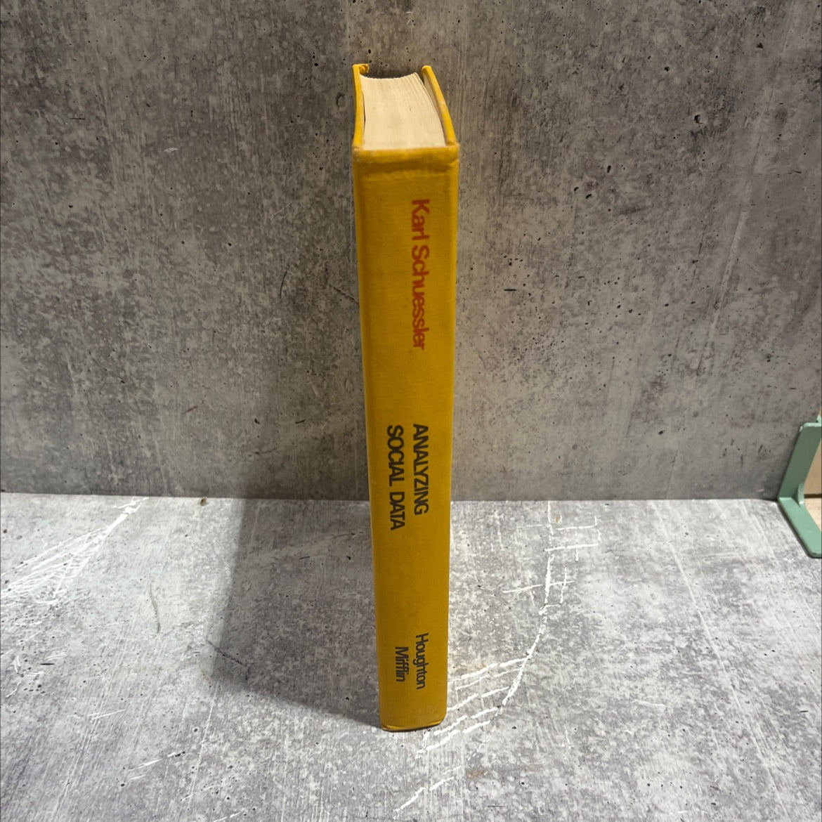 analyzing social data a statistical orientation book, by Karl Schuessler, 1971 Hardcover image 4