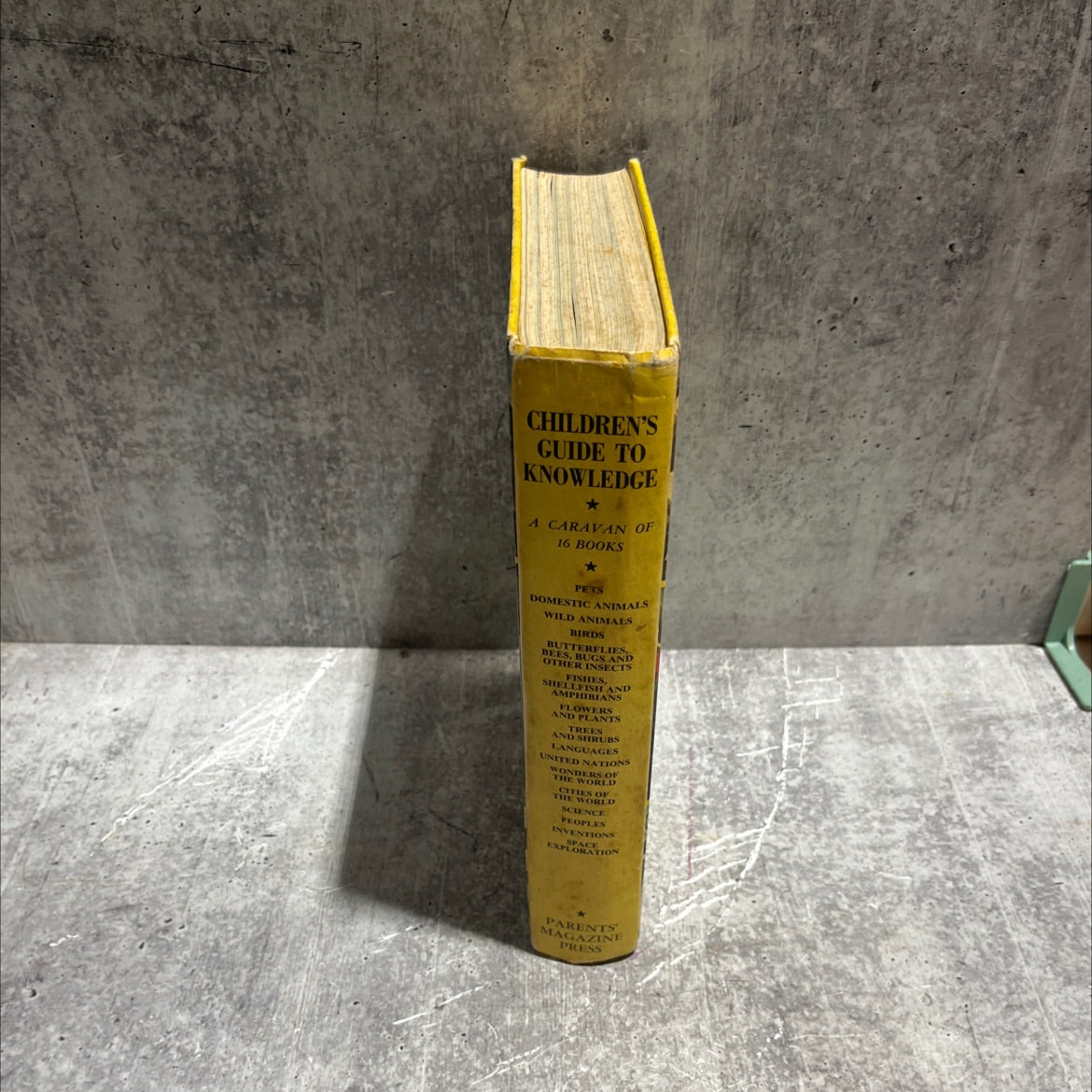 children's guide to knowledge wonders of nature marvels of science and man book, by unknown, 1971 Hardcover image 4