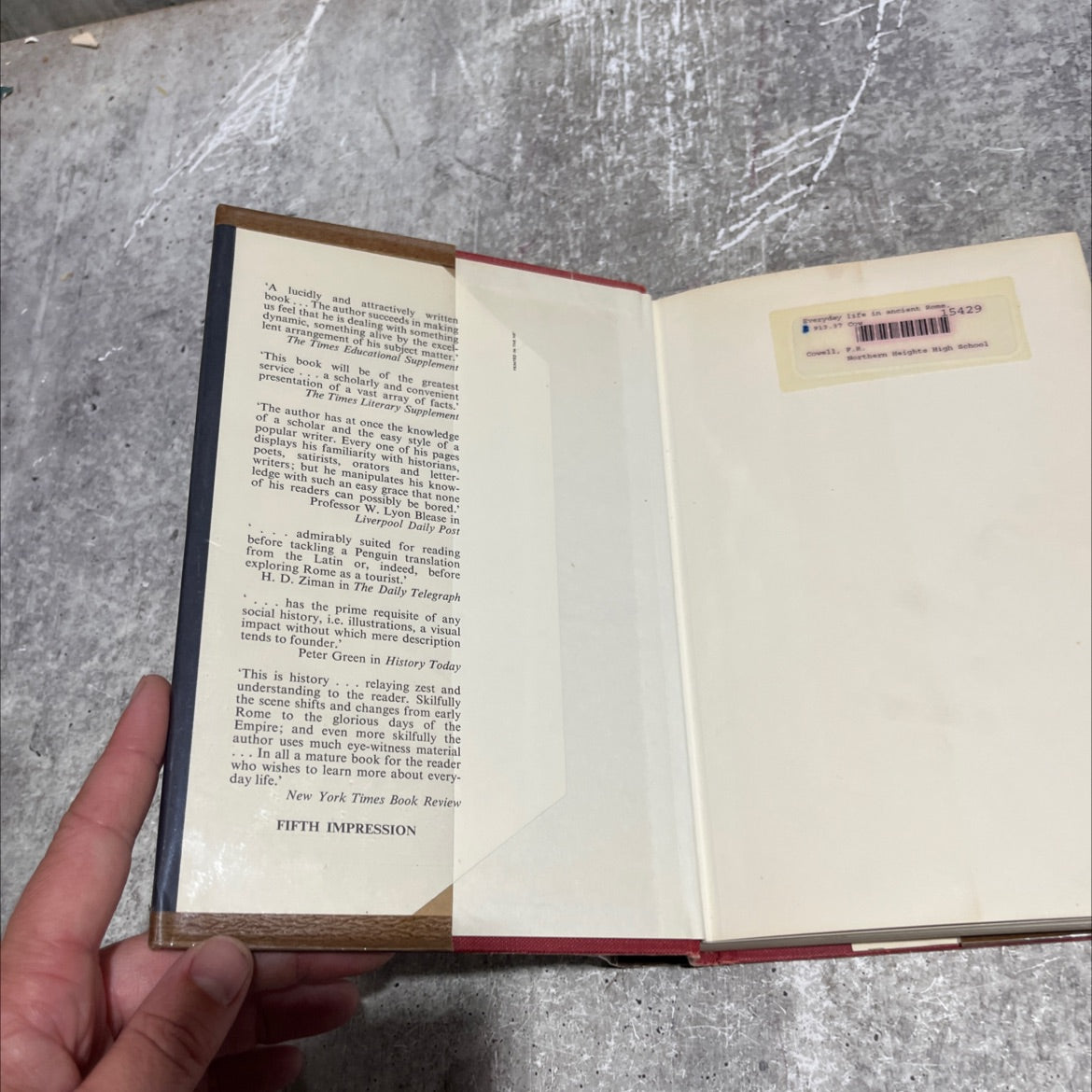 everyday life in ancient rome book, by f. r. cowell, 1968 Hardcover image 4