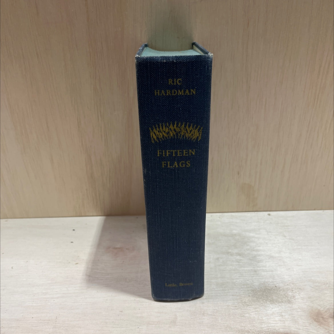 fifteen flags book, by ric hardman, 1968 Hardcover image 4