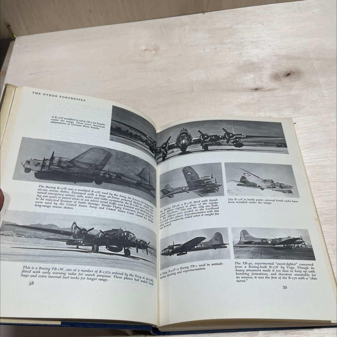 flying fortress the illustrated biography of the b-17s and the men who flew them book, by edward jablonski, 1965 image 4