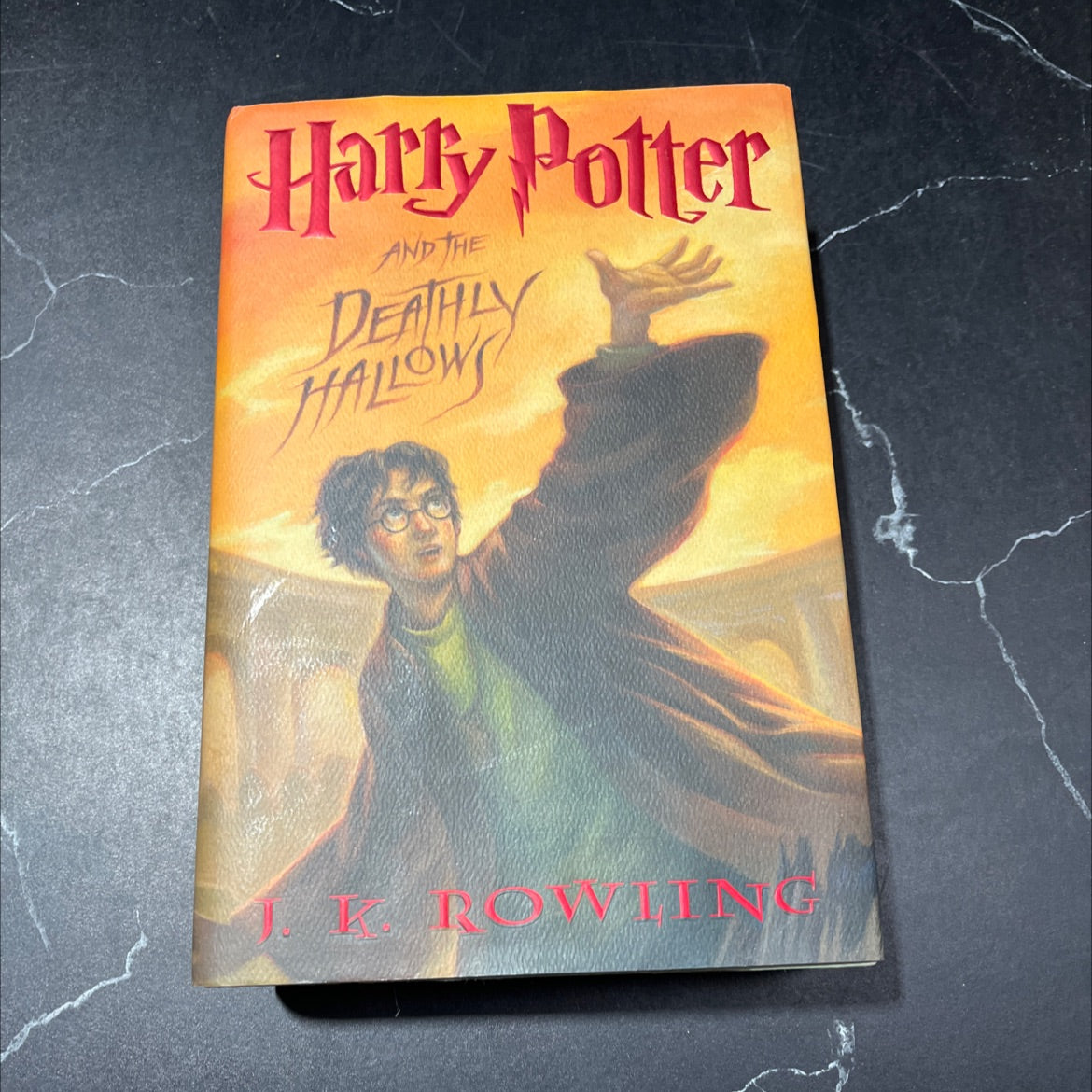 harry potter and the deathly hallows book, by j. k. rowling