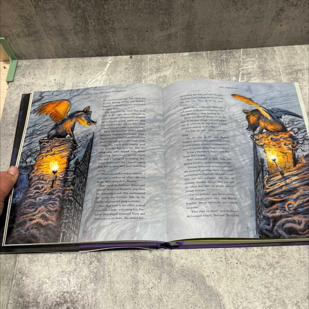 harry potter and the prisoner of azkaban book, by j.k. rowling, 2017 Hardcover image 4