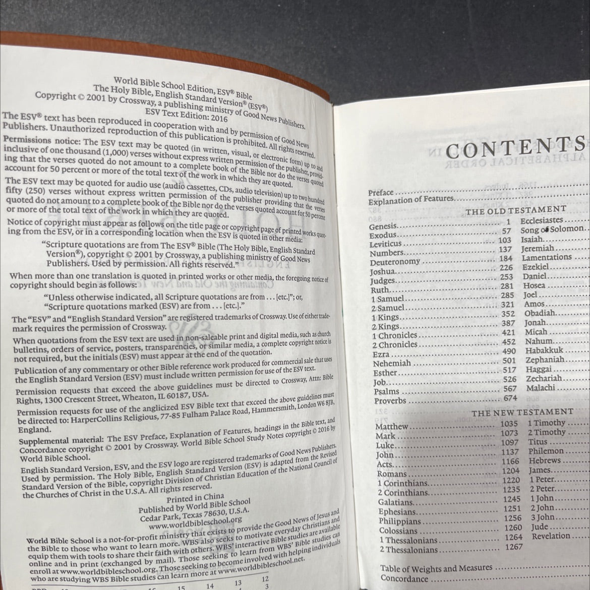 holy bible, english standard version book, by unknown, 2016 Leather image 3