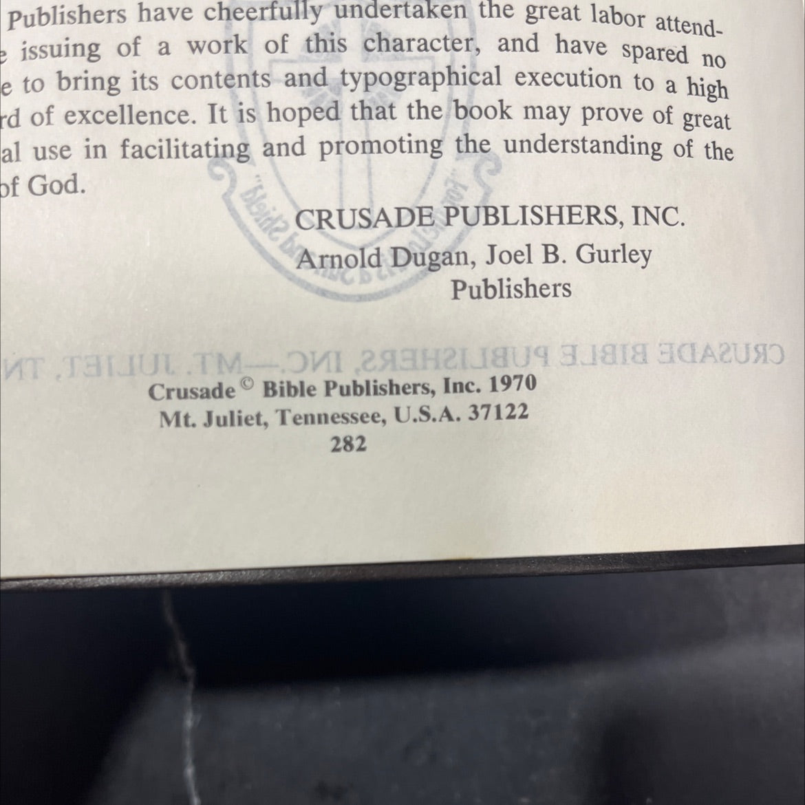 holy bible with marginal notes and topical references book, by unknown, 1970 Hardcover image 3