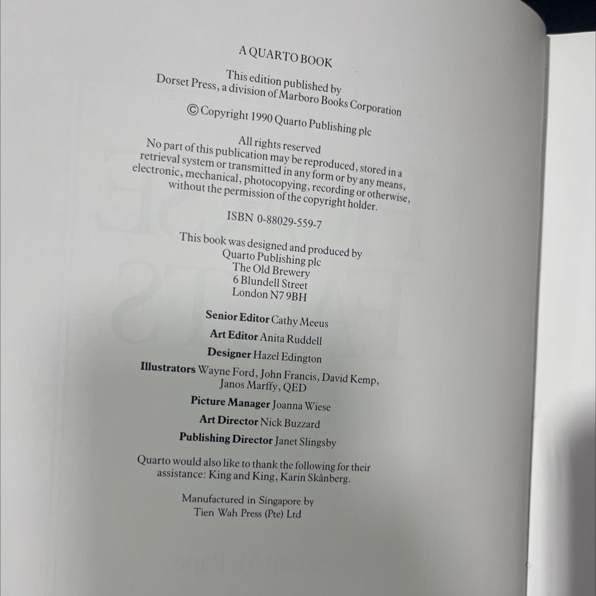 horse facts book, by susan mcbane and helen douglas-cooper, 1990 Hardcover image 3