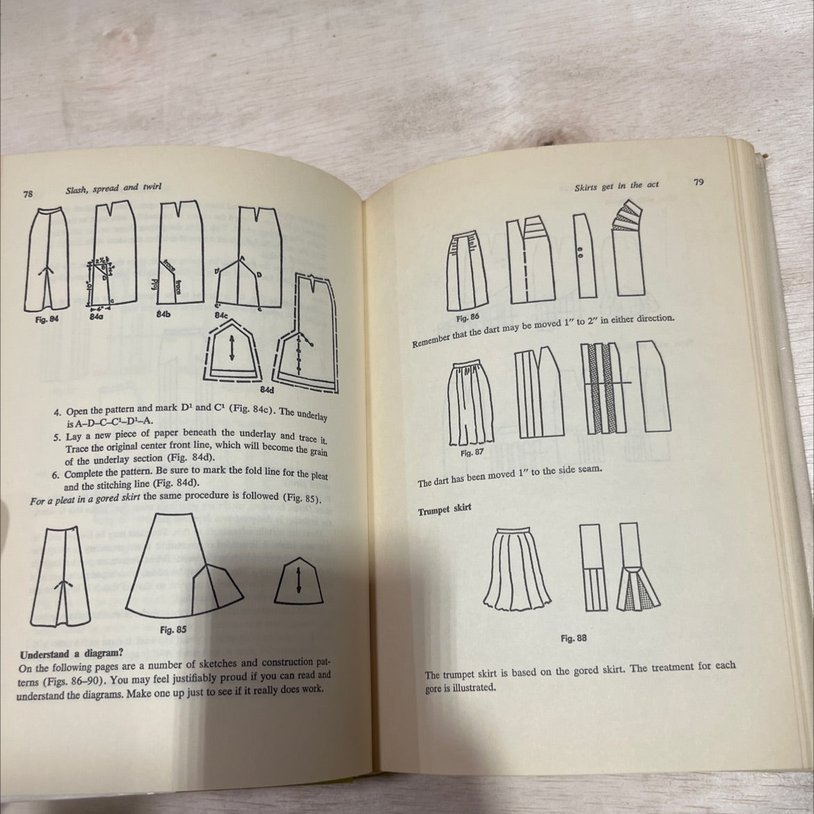 how to design your own dress patterns book, by adele p. margolis, 1959 Hardcover image 4