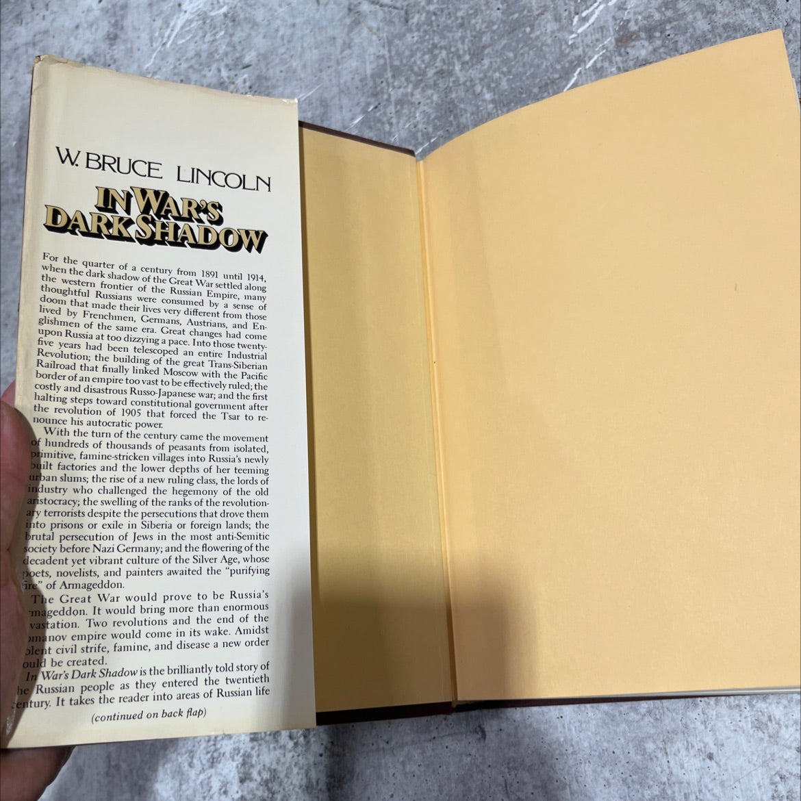 in war's dark shadow book, by w. bruce lincoln, 1983 Hardcover image 4