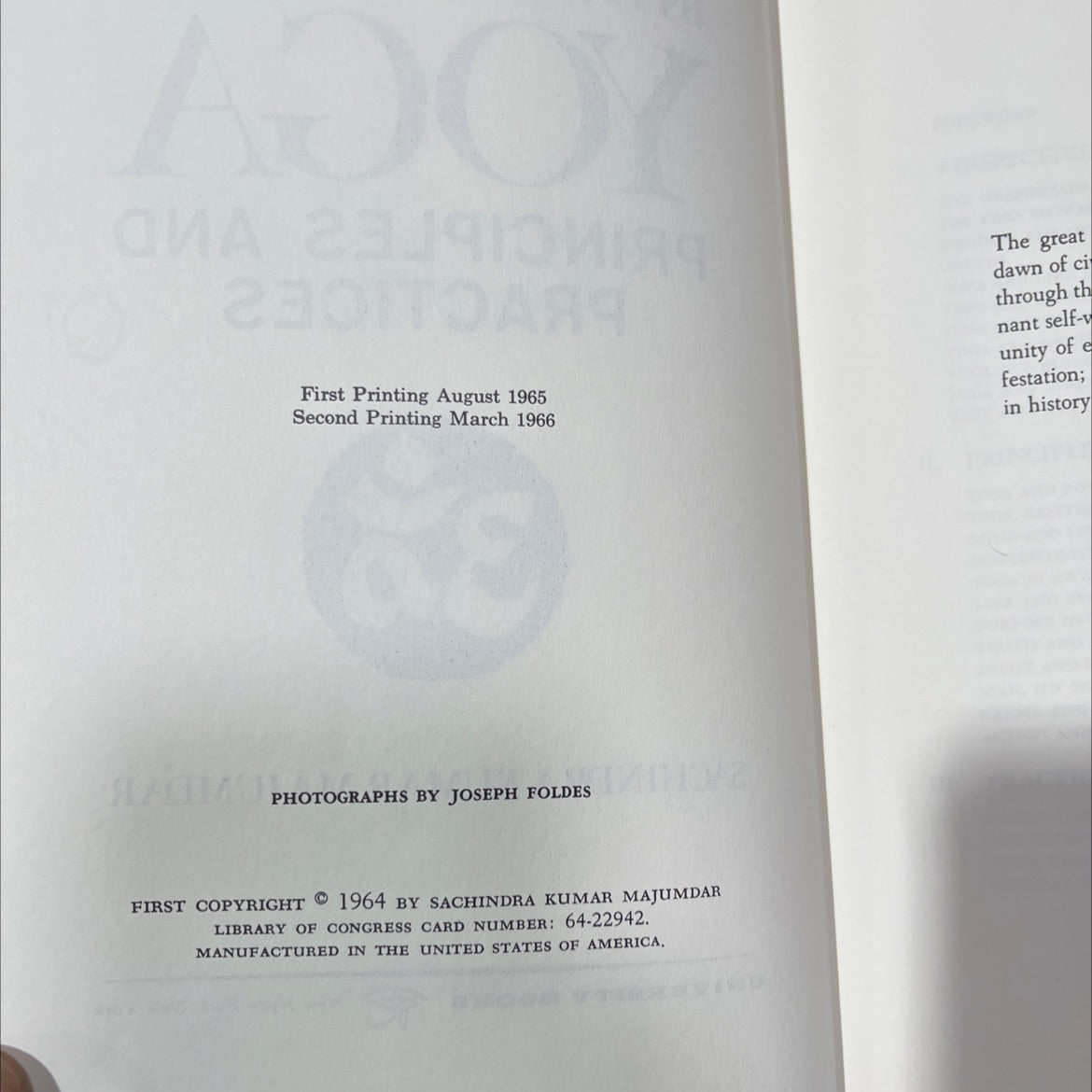 introduction to yoga principles and practices book, by sachindra kumar majumdar, 1966 Hardcover, First Edition, Vintage image 3