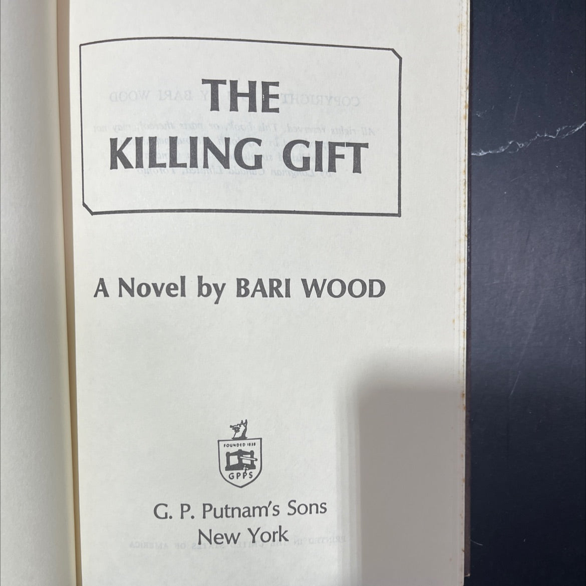 killing gift book, by bari wood, 1975 Hardcover image 2