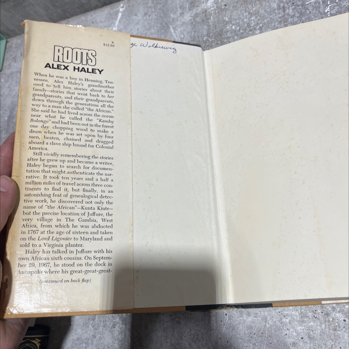 roots book, by alex haley, 1976 Hardcover image 4