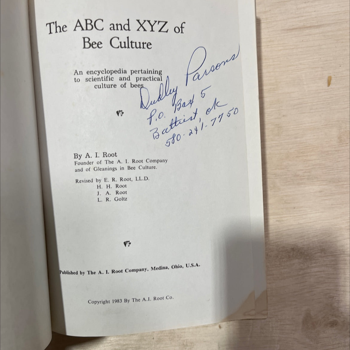 the abc and xyz of bee culture book, by a. i. root, 1983 Leather, Vintage image 3