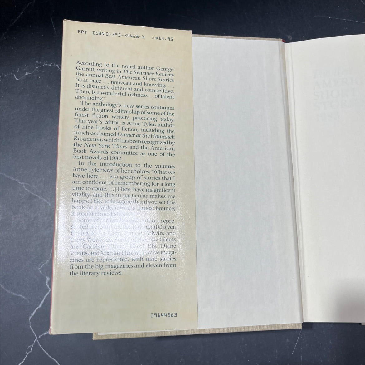 the best american short stories 1983 book, by Anne Tyler, Shannon Ravenel, 1983 Hardcover image 4