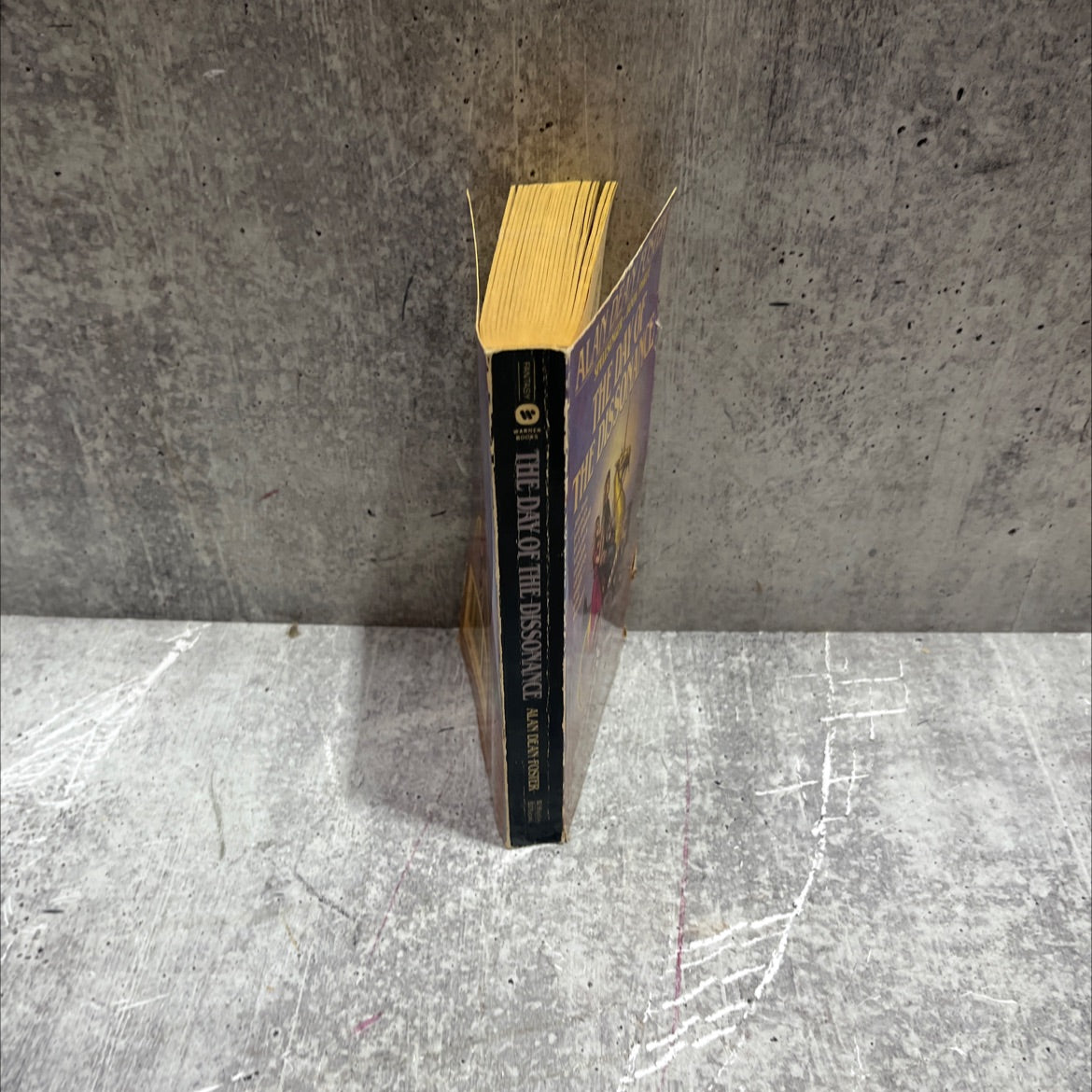 the day of the dissonance book, by alan dean foster, 1984 Paperback image 4