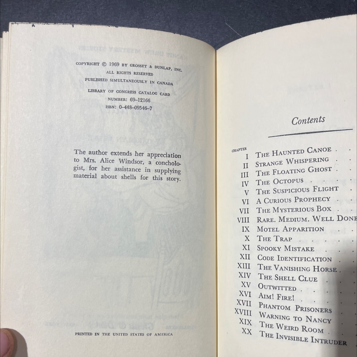 the invisible intruder book, by carolyn keene, 1969 Hardcover image 3