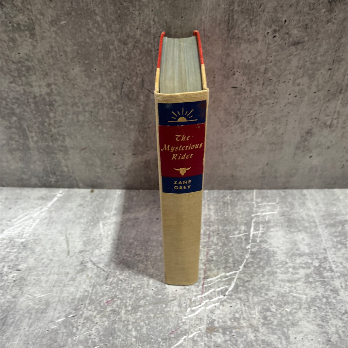 the mysterious rider book, by zane grey, 1949 Hardcover image 4