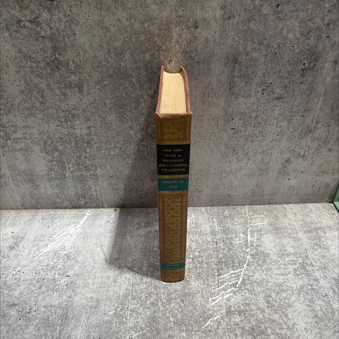 the new funk & wagnalls encyclopedia yearbook book, by Wilfred Funk, Incorporated, 1956 Hardcover image 4