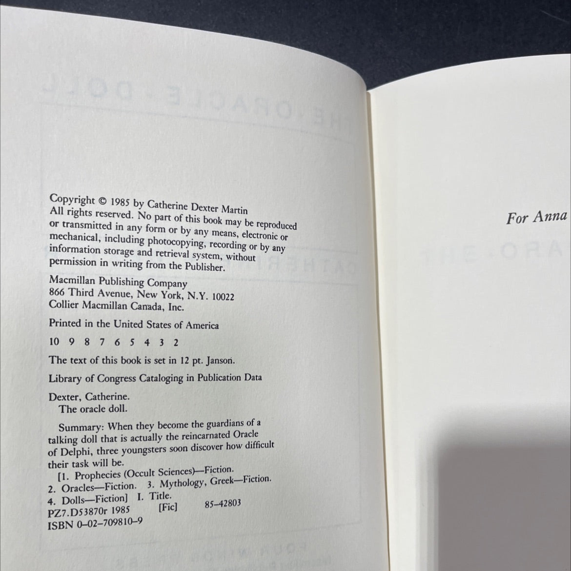 the oracle doll book, by catherine dexter, 1985 Hardcover image 3