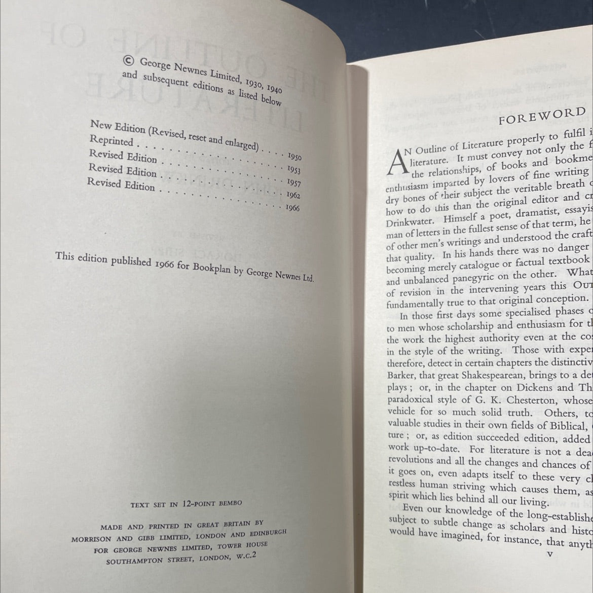 the outline of literature book, by john drinkwater, 1966 Hardcover image 3