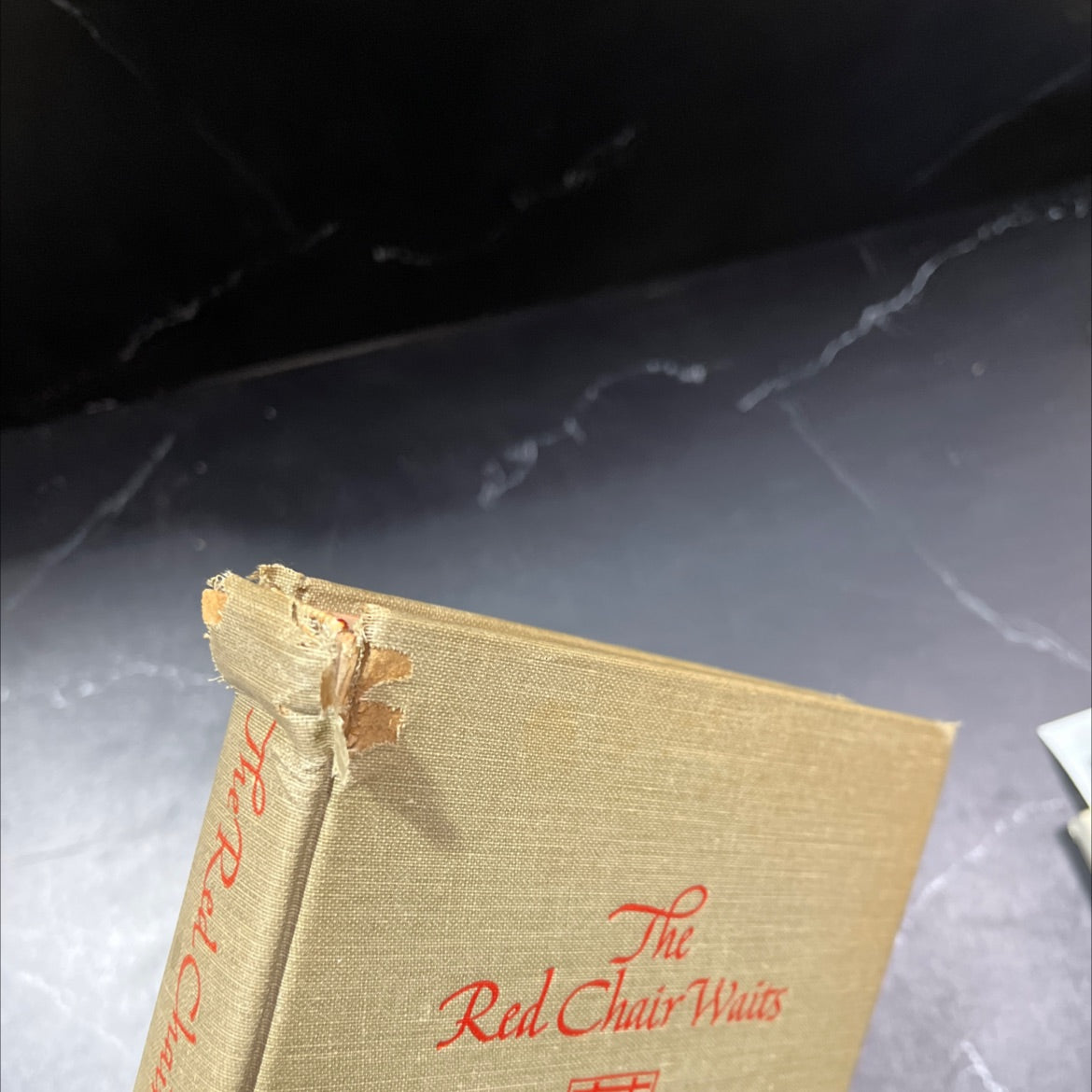 the red chair waits book, by alice margaret huggins, 1948 Hardcover, Vintage, Heavily Used image 4