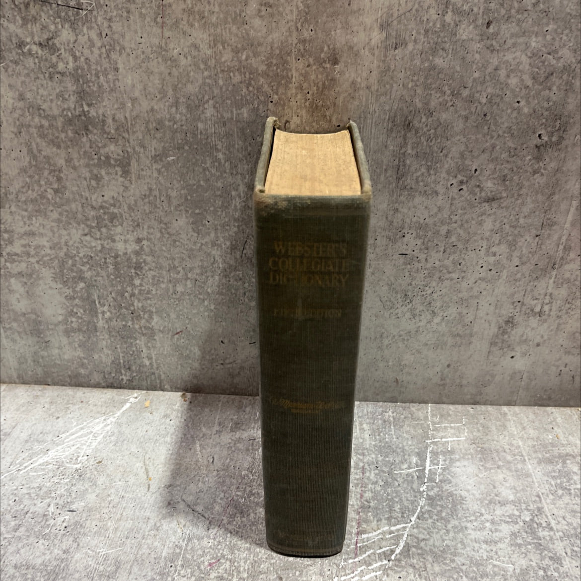 thin paper webster's collegiate dictionary fifth edition book, by g. & c. merriam co., 1947 Hardcover image 4