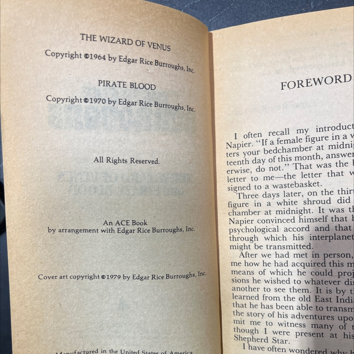 wizard of venus and pirate blood book, by edgar rice burroughs, 1970 Paperback image 3