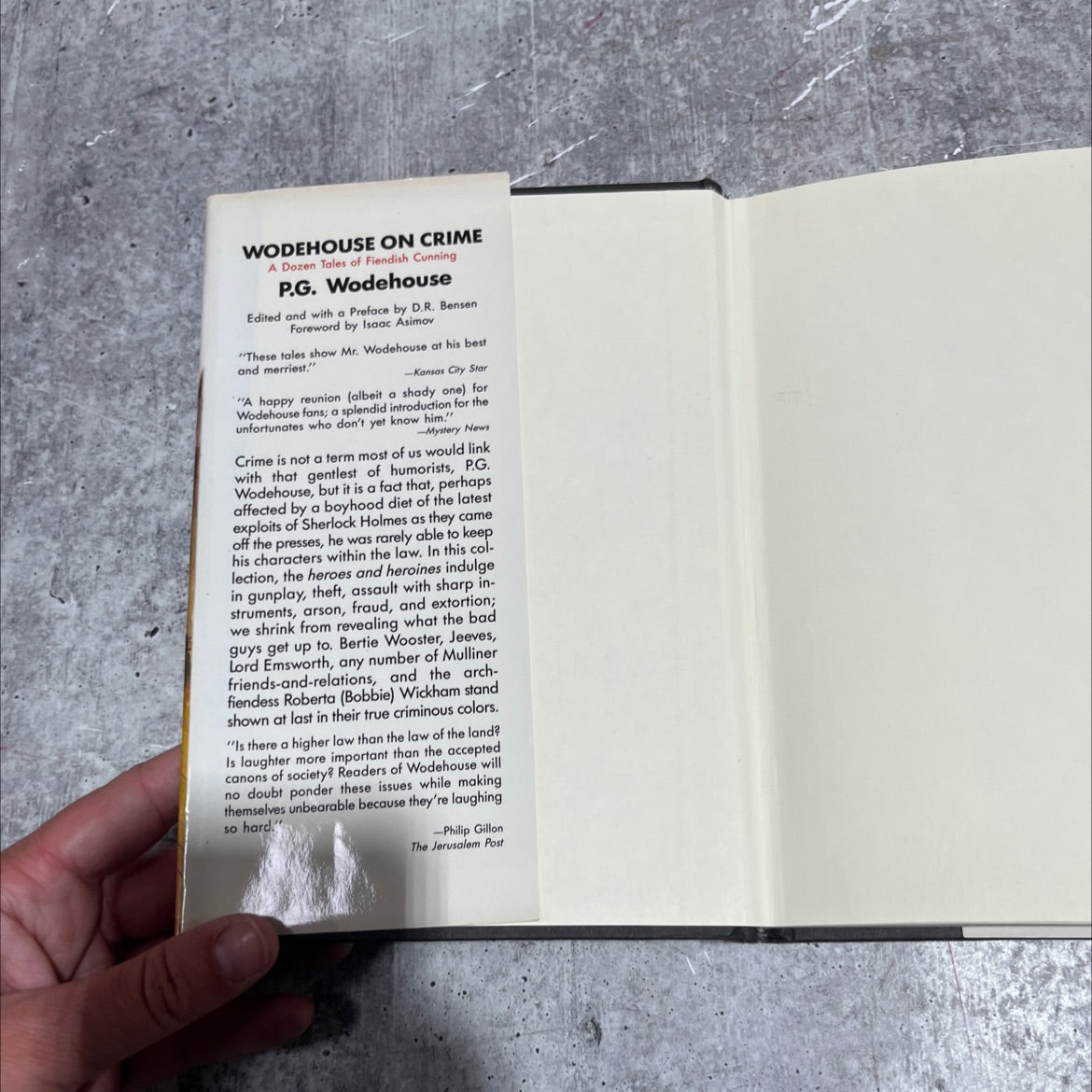 wodehouse on crime a dozen tales of fiendish cunning book, by P.G. Wodehouse, 1981 Hardcover image 4