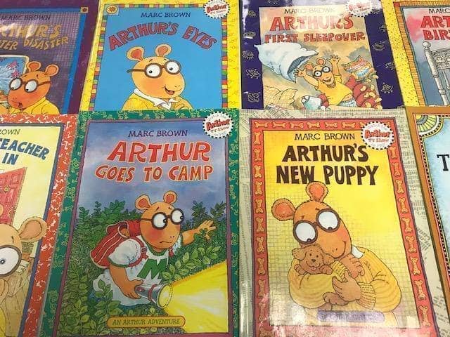 TheBookBundler Bulk Books 5 Books / Premium Used Arthur