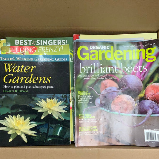 Magazines/Booklets: Yard and Gardening, 70 count- Book Bundle by Theme