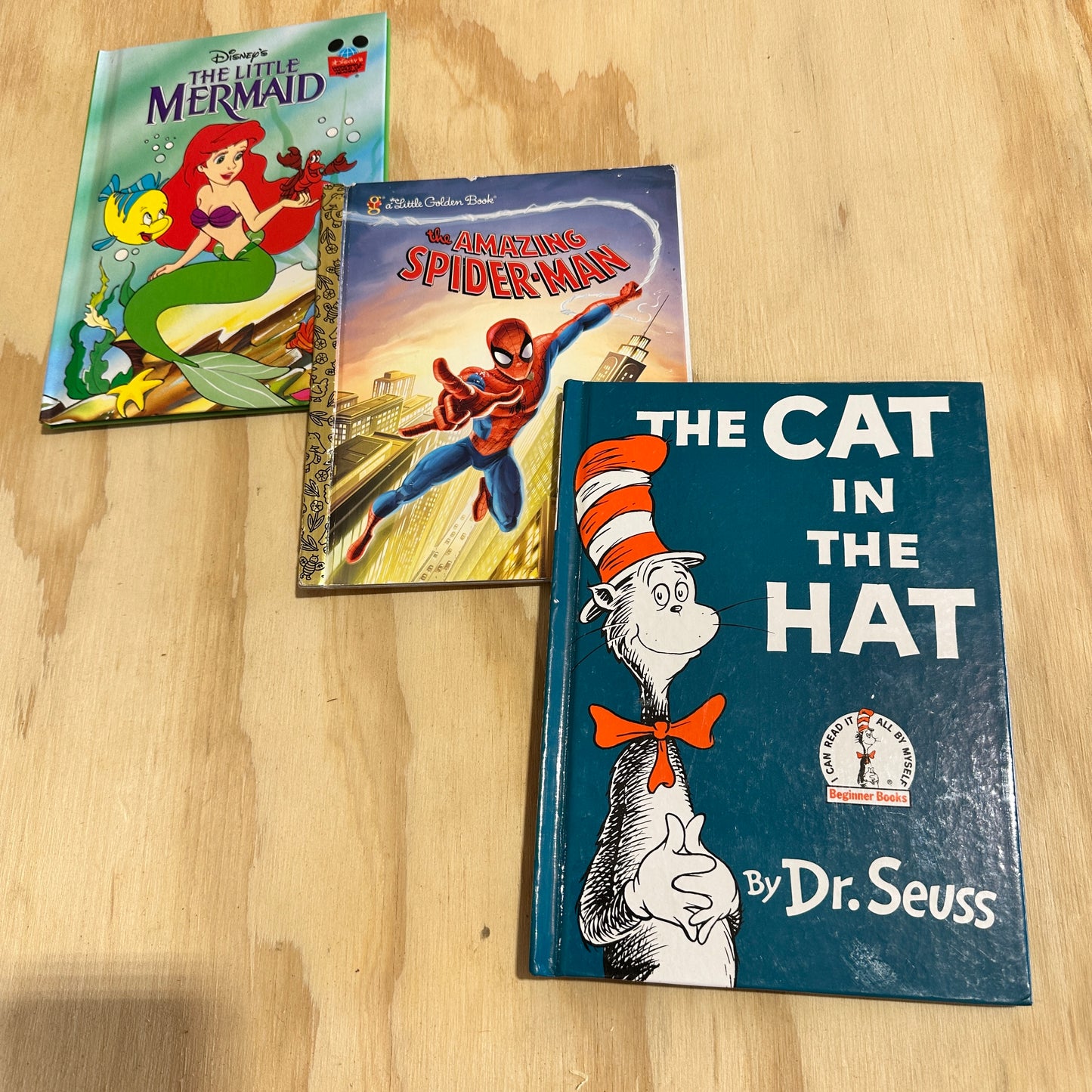 Kids Hardcovers Mixed book box (ages 4-7)