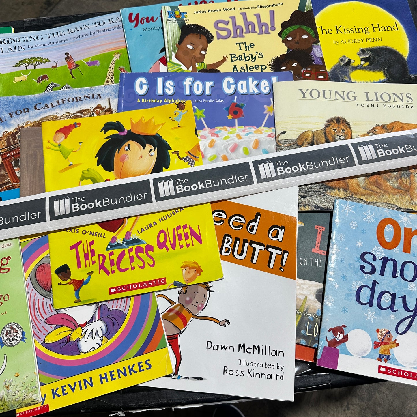 Kids Illustrated Paperbacks (Ages 4-6)