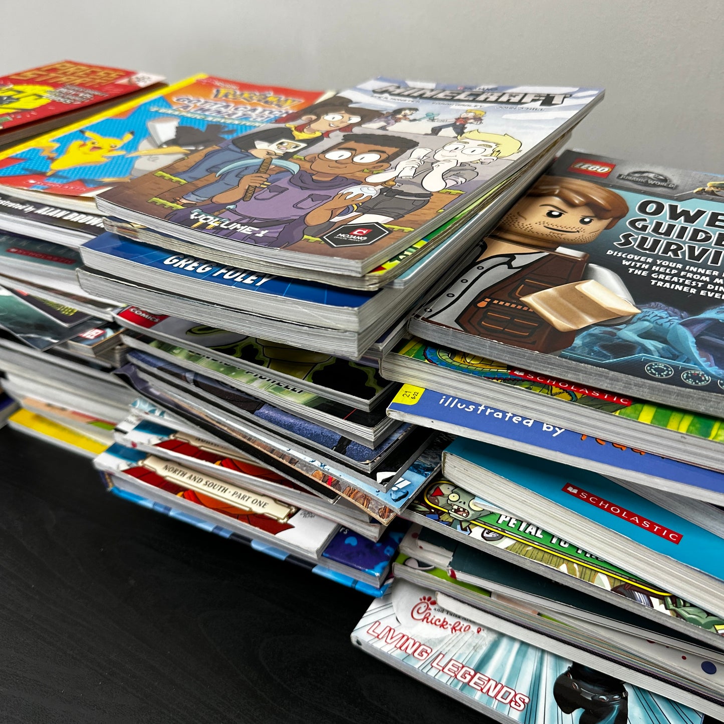 Graphic Novel Book Box (ages 8-11)