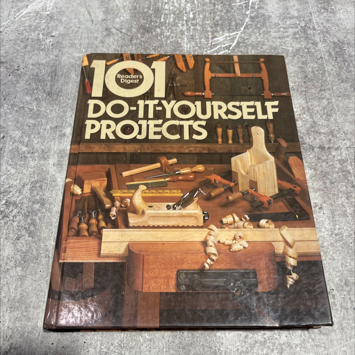 101 do-it-yourself projects book, by Reader's Digest Association, Inc., 1983 Hardcover image 1