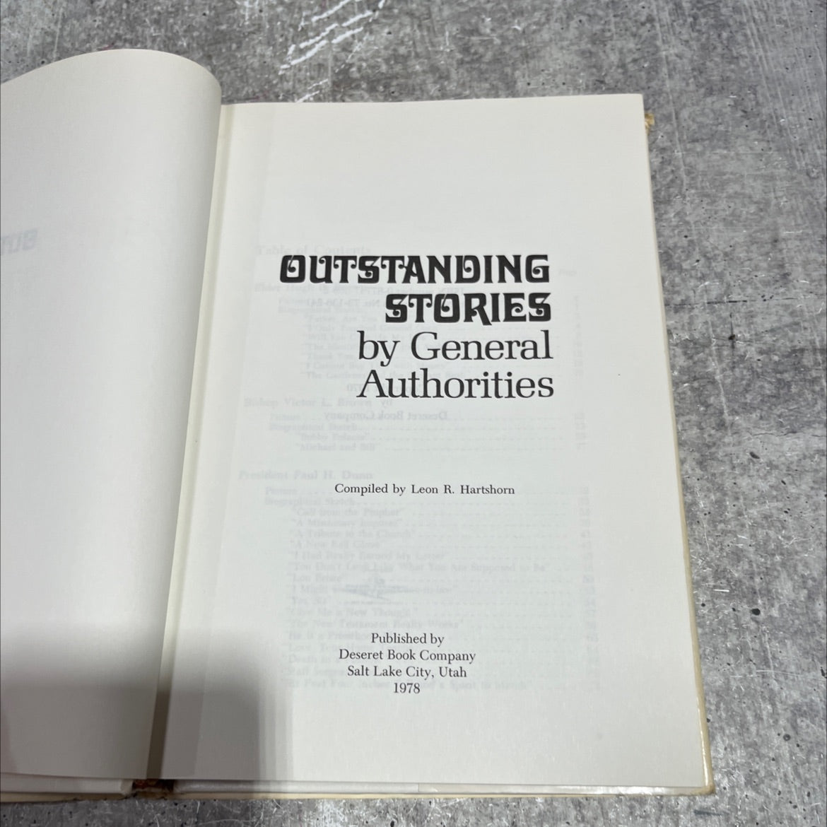 18 outstanding stories book, by Leon R. Hartshorn, 1978 Hardcover image 2