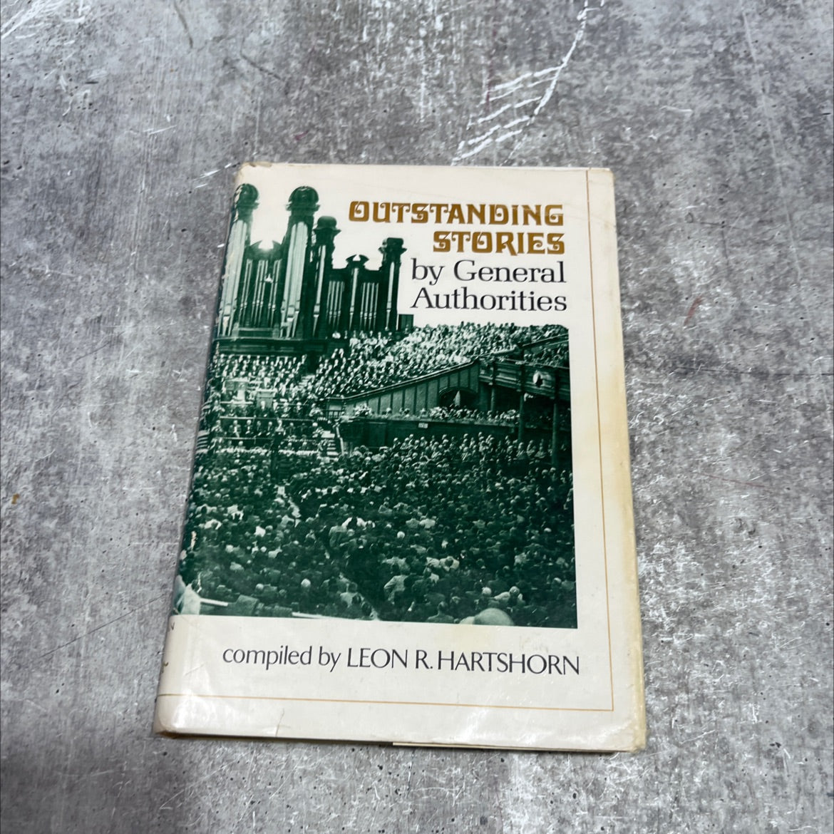 18 outstanding stories book, by Leon R. Hartshorn, 1978 Hardcover image 1