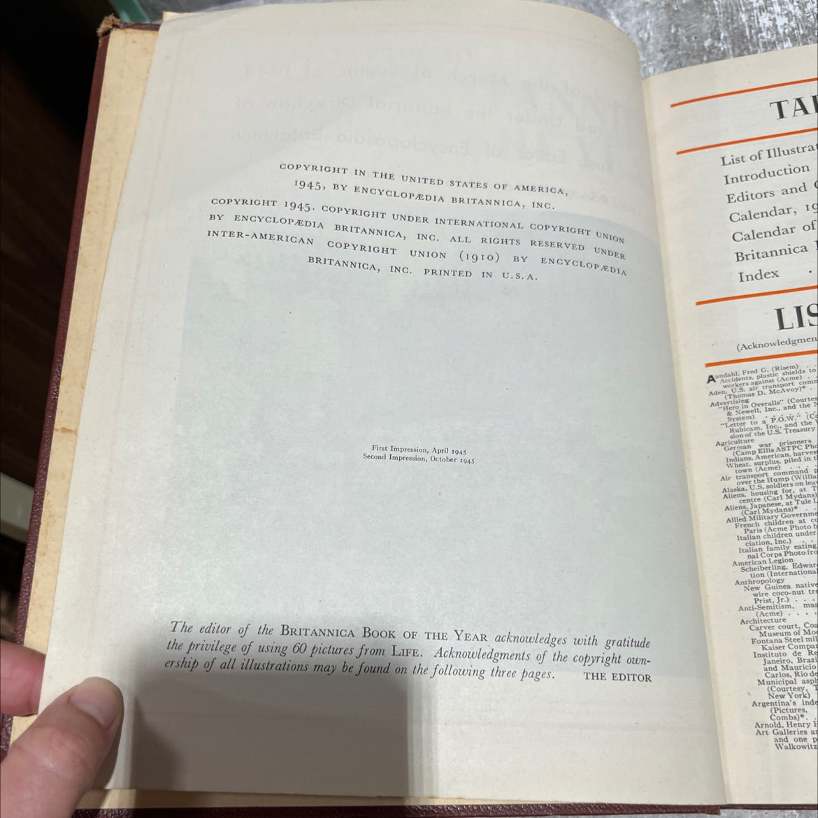 1945 britannica book of the year book, by walter yust, 1945 Hardcover image 3