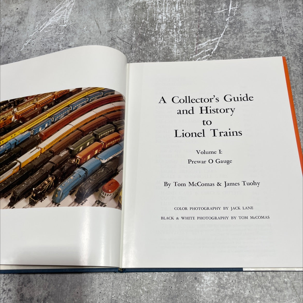 a collector's guide and history to lionel trains volume i: prewar o gauge book, by tom mccomas & james tuohy, 1975 image 2