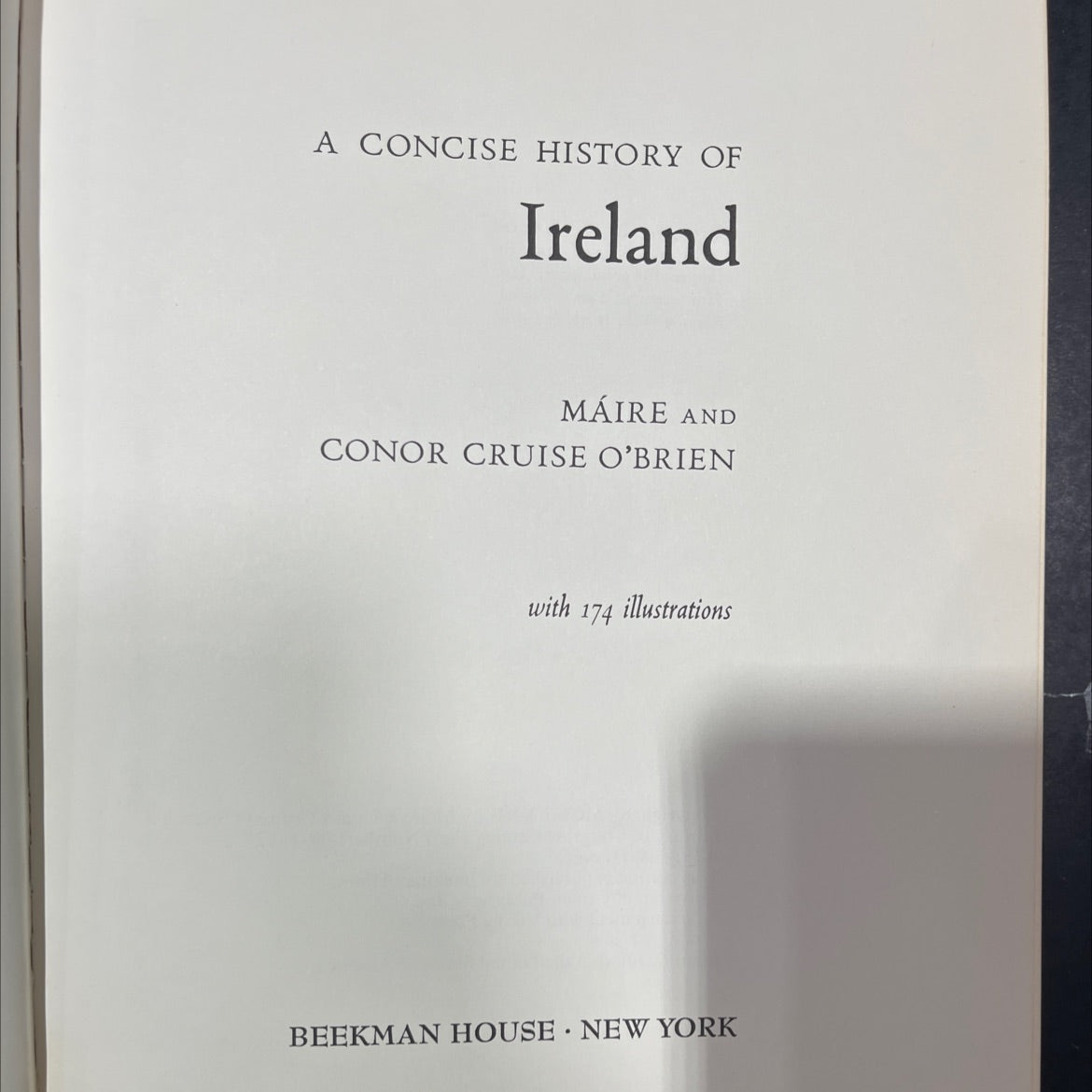 a concise history of ireland book, by máire and conor cruise o'brien, 1972 Hardcover image 2