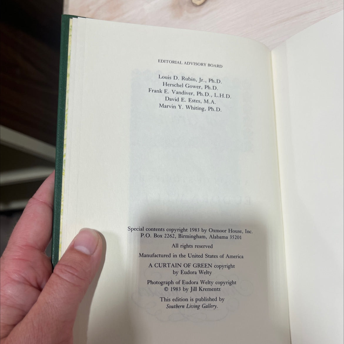 a curtain of green book, by eudora welty, 1983 Leather image 3