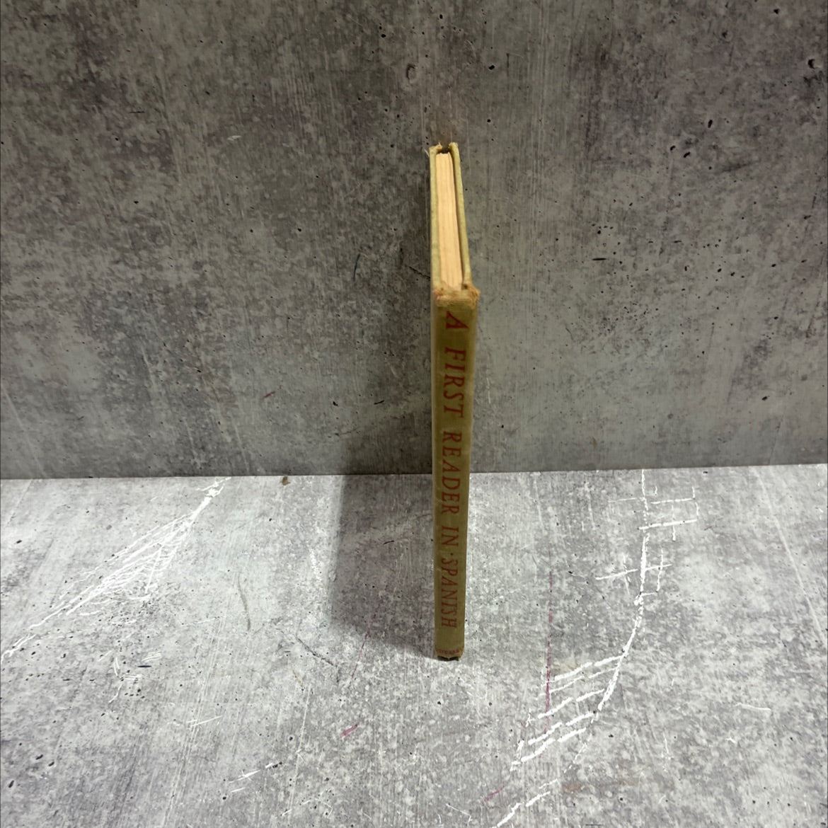 a first reader in spanish revised edition book, by nina lee weisinger, marjorie c. johnston, guillermina medrano, 1950 image 4