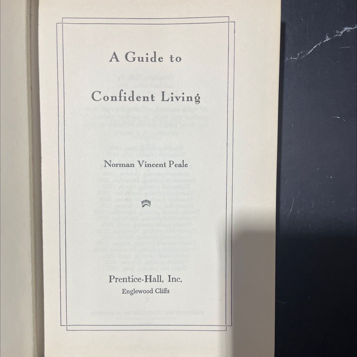 a guide to confident living book, by norman vincent peale, 1955 Hardcover image 2