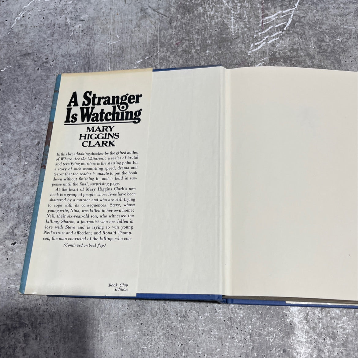 a stranger is watching book, by Mary Higgins Clark, 1977 Hardcover image 4