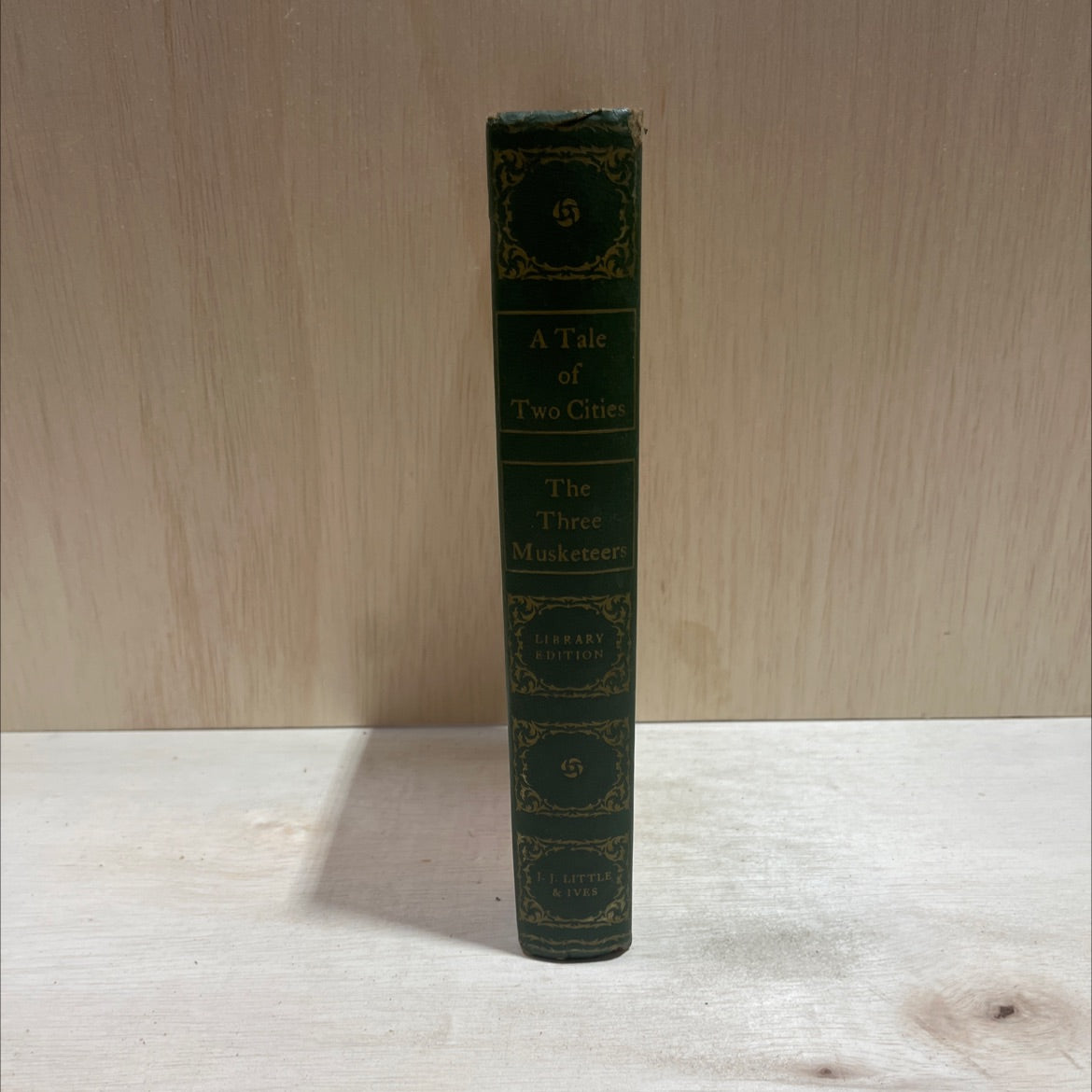a tale of two cities book, by charles dickens, 1941 Hardcover image 4