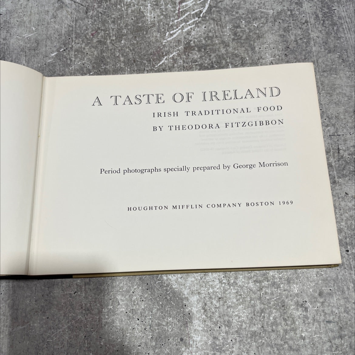 a taste of ireland irish traditional food book, by theodora fitzgibbon, 1969 Hardcover image 2