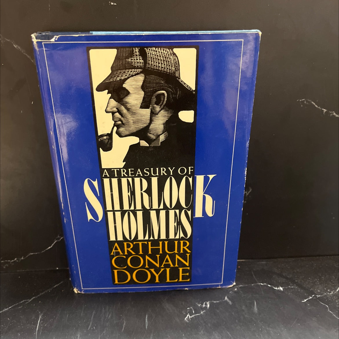 a treasury of sherlock holmes book, by sir arthur conan doyle, 2009 Hardcover image 1