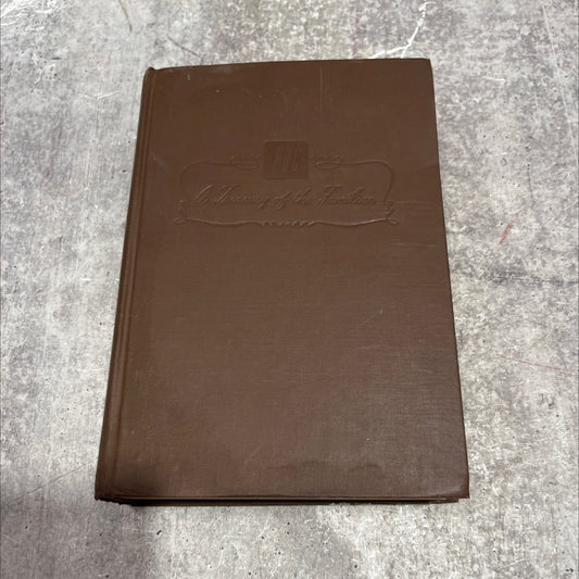 a treasury of the familiar book, by ralph l. woods, 1944 Hardcover image 1